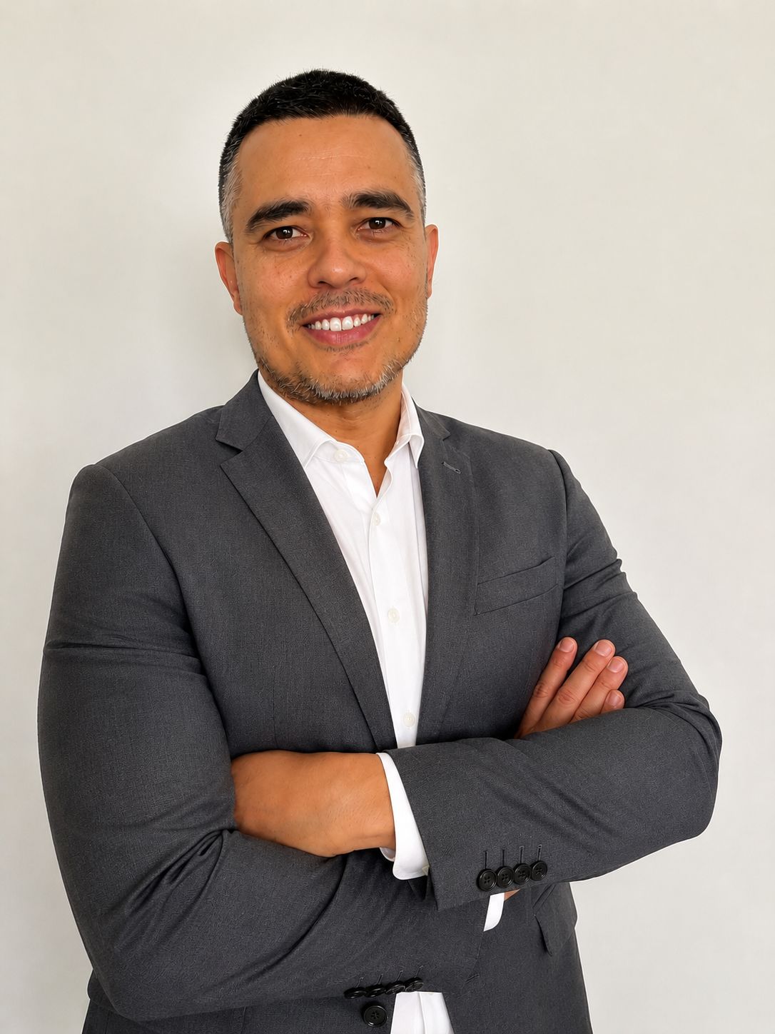 Dr. Pedro Prudente — Ortopedista especialista em joelho